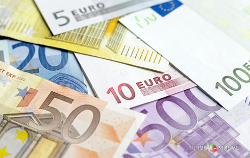 Евро отказывается реагировать на новости из Испании  