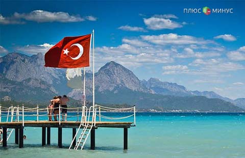 Турция в I квартале потеряла 17% доходов от туризма