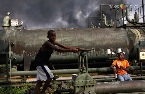 Нефтедобыча в Нигерии снизилась до 20-летнего минимума