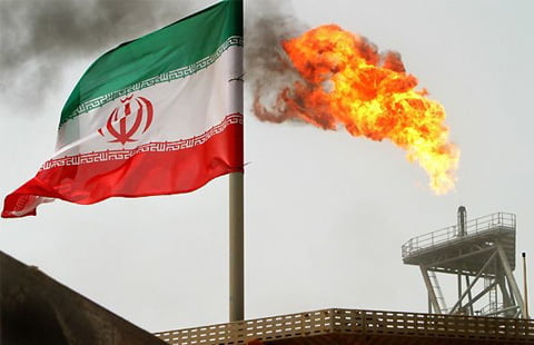 Иран не будет замораживать нефтедобычу Иран не будет замораживать нефтедобычу