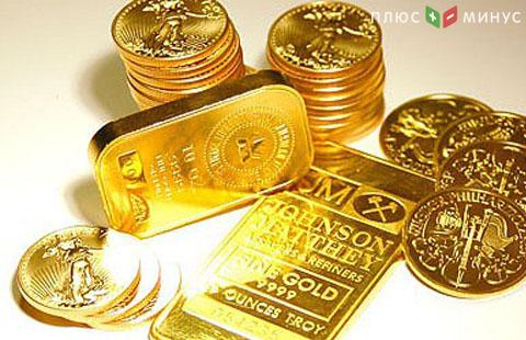 Золото торгуется в диапазоне после падения Золото торгуется в диапазоне после падения