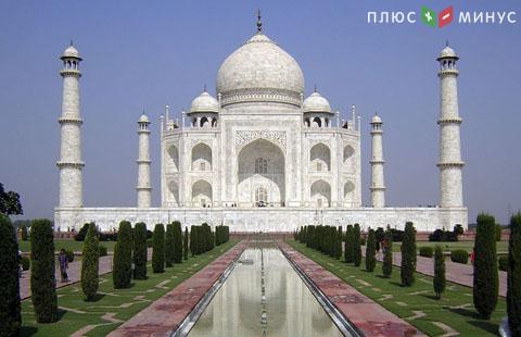 В Индии начал работу первый международный центр финансовых услуг