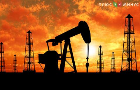 Мировые цены на нефть продолжают снижаться на росте добычи в США