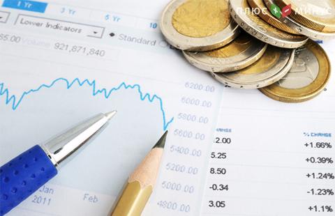 Из-за санкций каждый россиянин теряет в среднем 4380 руб. в год Из-за санкций каждый россиянин теряет в среднем 4380 руб. в год