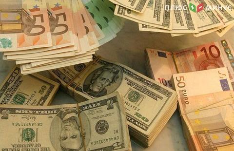 Курс евро к доллару США в четверг достигал максимума за 3 недели, иена дешевеет Курс евро к доллару США в четверг достигал максимума за 3 недели, иена дешевеет