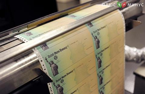 Россия за месяц увеличила вложения в облигации США на $13,5 млрд Россия за месяц увеличила вложения в облигации США на $13,5 млрд