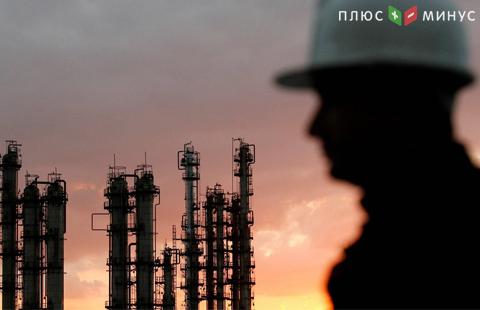 Цена нефти продолжила рост из-за Ливии и Нигерии Цена нефти продолжила рост из-за Ливии и Нигерии