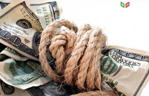 Курс доллара падает из-за решения ФРС США Курс доллара падает из-за решения ФРС США