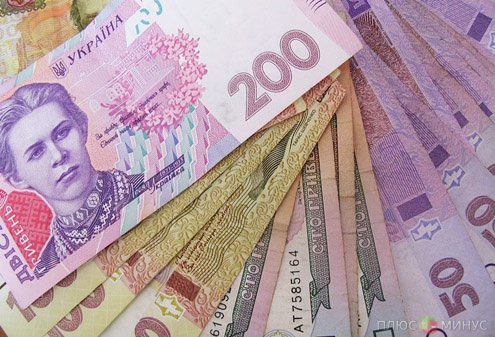 Нацбанк Украины спасает гривну Нацбанк Украины спасает гривну