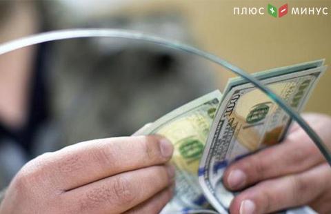 Курс доллара к иене поднимается на ожиданиях одобрения налоговой реформы в США