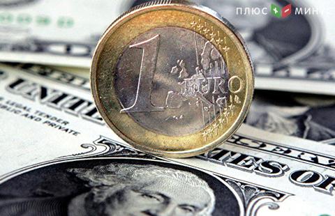 Евро дешевеет на фоне победы сторонников независимости Каталонии на выборах