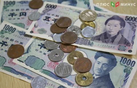 Японская нацвалюта умеренно дорожает к доллару и евро Японская нацвалюта умеренно дорожает к доллару и евро