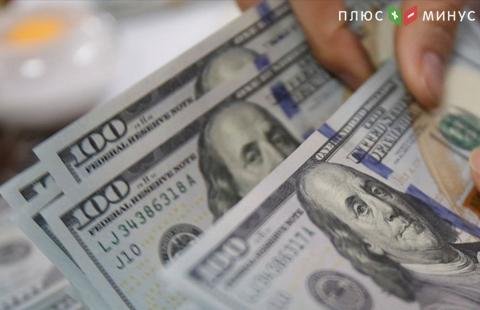 Доллар слабо укрепляется к евро Доллар слабо укрепляется к евро