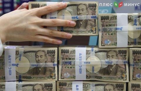 Японская нацвалюта умеренно дорожает к доллару и евро на геополитических рисках Японская нацвалюта умеренно дорожает к доллару и евро на геополитических рисках