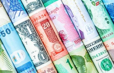Доллар США и другие валюты развитых стран стабильны