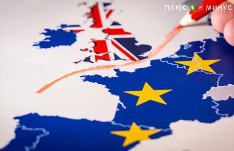 Количество вакансий в финсекторе Лондона сократилось вдвое на фоне Brexit Количество вакансий в финсекторе Лондона сократилось вдвое на фоне Brexit