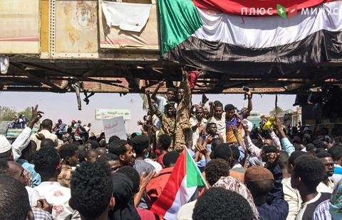 Саудовская Аравия и ОАЭ предоставят Судану $3 млрд в качестве помощи