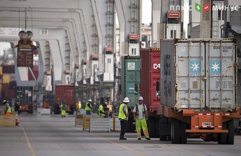 США могут поднять пошлины в отношении продукции из Китая еще на $300 млрд США могут поднять пошлины в отношении продукции из Китая еще на $300 млрд