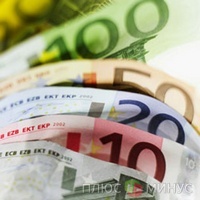 В декабре россияне избавлялись от европейской валюты