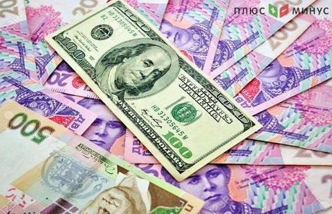 По данным НБУ, доллар в Украине растет