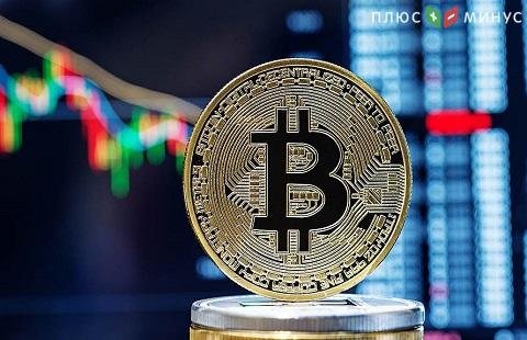 Биткоин падает в цене Биткоин падает в цене
