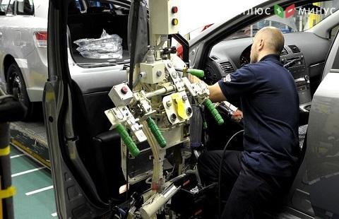 Toyota Motor возобновляет работу в Китае Toyota Motor возобновляет работу в Китае
