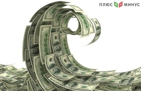 На Мосбирже доллар показал сильный рост На Мосбирже доллар показал сильный рост
