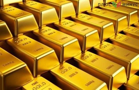Упали фьючерсы на золото Упали фьючерсы на золото