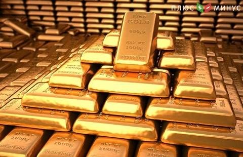 Золото растет в цене на COMEX Золото растет в цене на COMEX