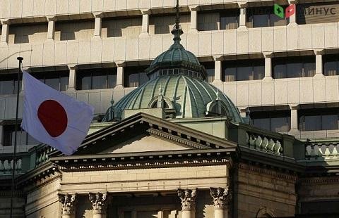 Японский Нацбанк окажет поддержку бизнесу, пострадавшему от нового вируса