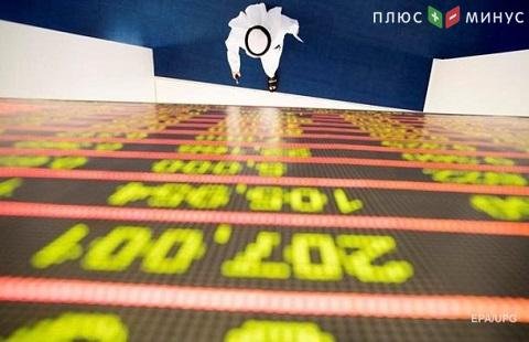 Нефть марки Brent сильно теряет в цене Нефть марки Brent сильно теряет в цене