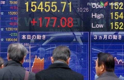 Индекс Nikkei достиг четырёхлетнего минимума Индекс Nikkei достиг четырёхлетнего минимума