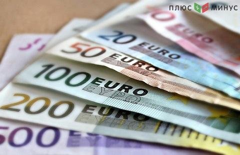 На Мосбирже установлен курс евро