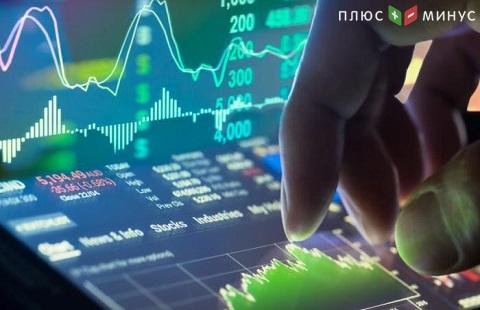 Nasdaq идет вверх, Dow и S&P 500 - вниз