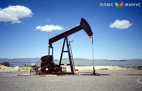 Нефть WTI торгуется в убыток