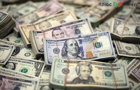 Доллар США 12 августа дорожает относительно основных валют мира