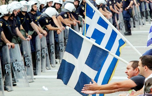 Греция отмучилась