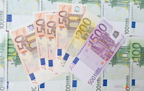Европа выдавит с финансовых рынков 35 млрд евро