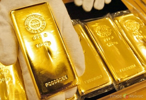 Золото ждет новостей из Испании