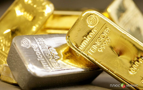 Золото и серебро продолжают снижение на фоне ослабления поддержки