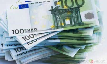 В преддверии саммита лидеров ЕС дешевеет евро