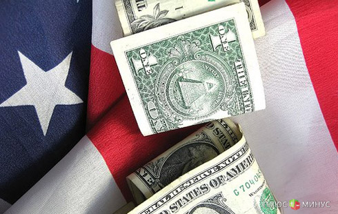 Переговоры в Белом доме поддерживают доллар