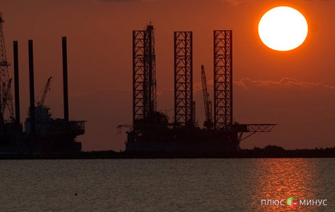 Предложение нефти в 2014 году вырастет, но страх сбоев сохраняется