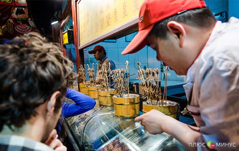 Китай делает ставки на таракановодство