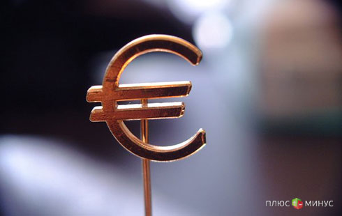 Пара евро/доллар установила сессионный минимум на отметке 1.3441