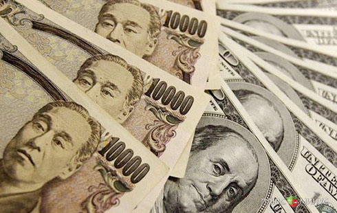 Иена и взрыв: доллар/иена падает к важной области разворота
