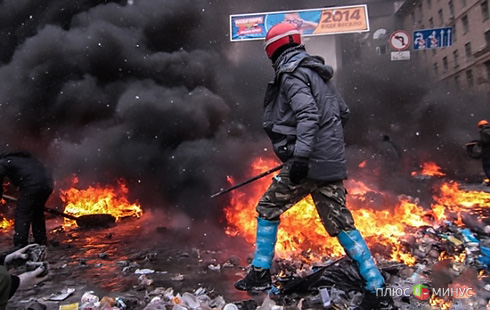 Мятежники Евромайдана завоевывают новые территории