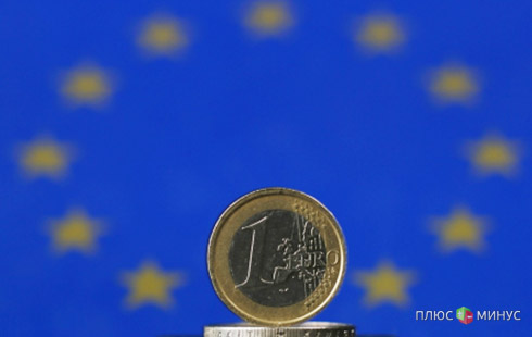 Евро торговался вблизи 11-недельного минимума