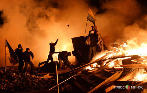 Бои в Киеве напугали банки и украинских спортсменов