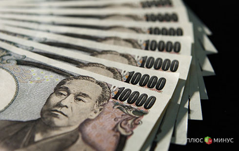 Доллар вырос к 10-недельному максимуму против иены